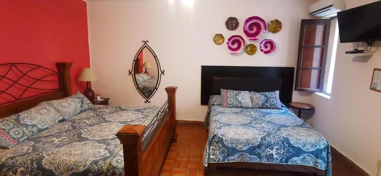 Hotel Rosa Morada Tlaquepaque Bed & Breakfast