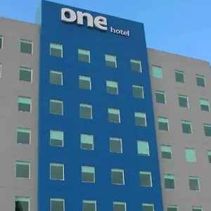 Hotel One Guadalajara Tapatio, Tlaquepaque