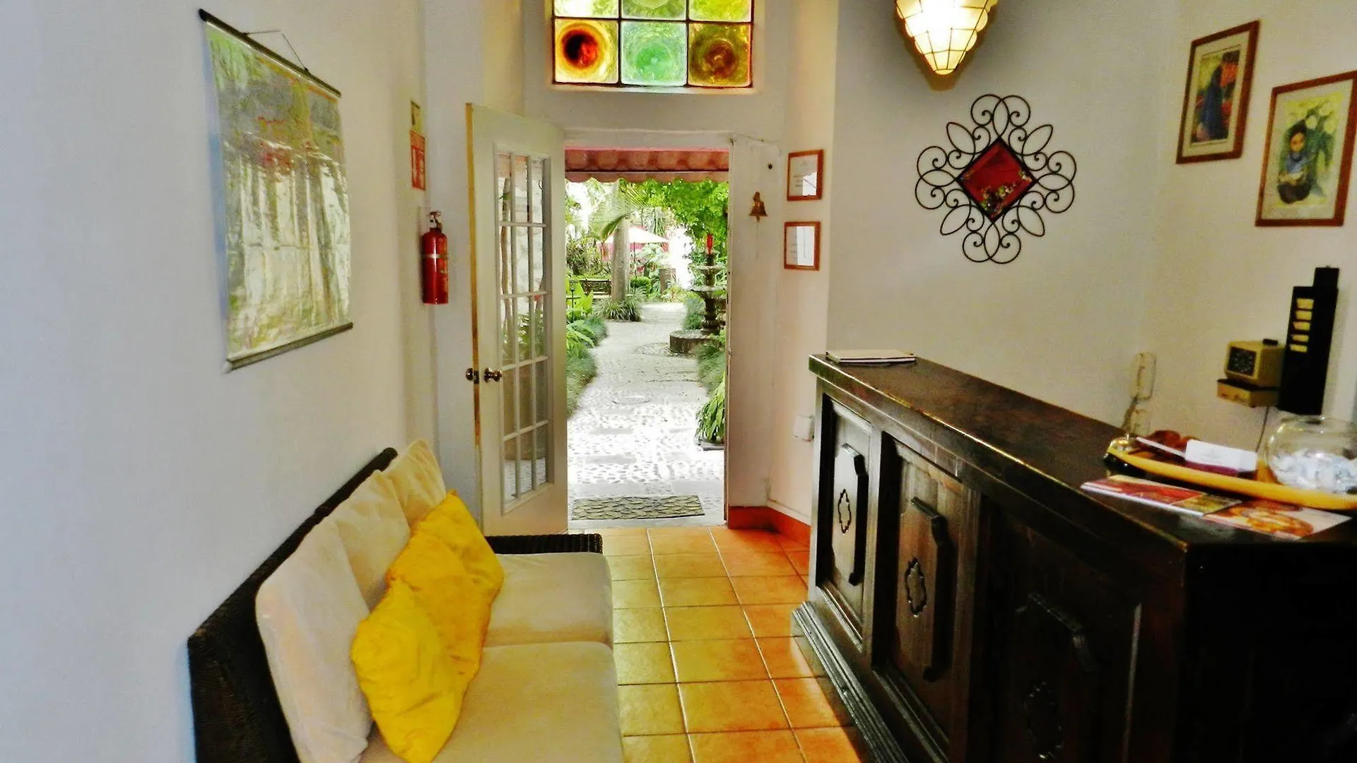 فندق مبيت وإفطار Tlaquepaque Hotel Rosa Morada
